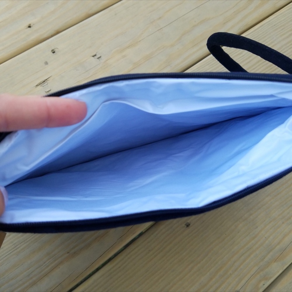 🌟SALE🌟 Black Wet Bikini Bag - Picture 6 of 8